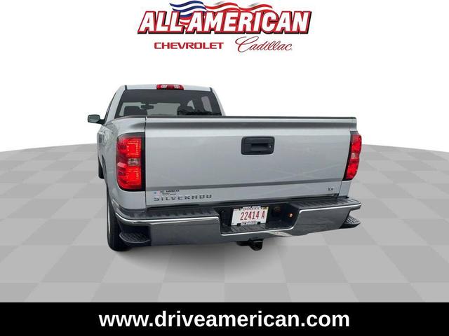 Photo of 2018 Silver Ice Metallic Chevrolet Silverado 1500