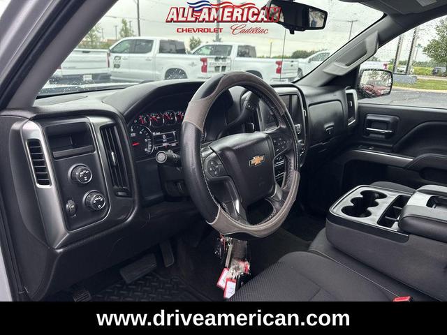 Photo of 2018 Silver Ice Metallic Chevrolet Silverado 1500