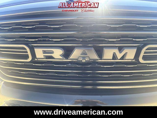 Photo of 2021 Diamond Black Crystal Pearlcoat RAM 1500