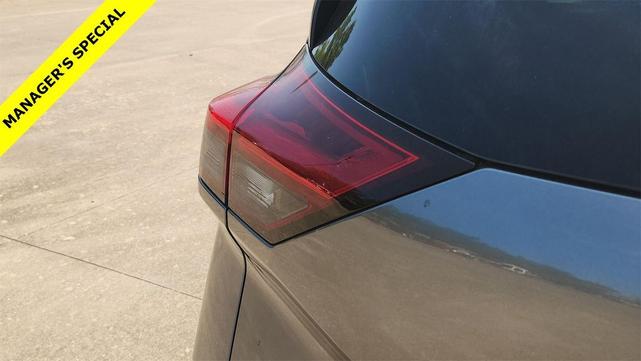 Photo of 2023 Gun Metallic Nissan Rogue