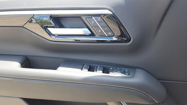 Photo of 2025 Lakeshore Blue Metallic Chevrolet Tahoe