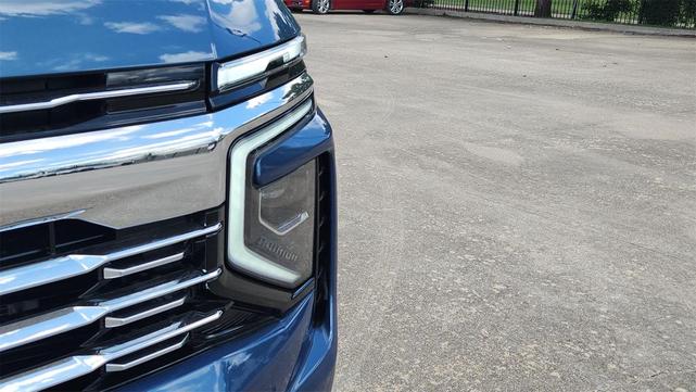 Photo of 2025 Lakeshore Blue Metallic Chevrolet Tahoe