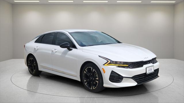 2022 Kia K5