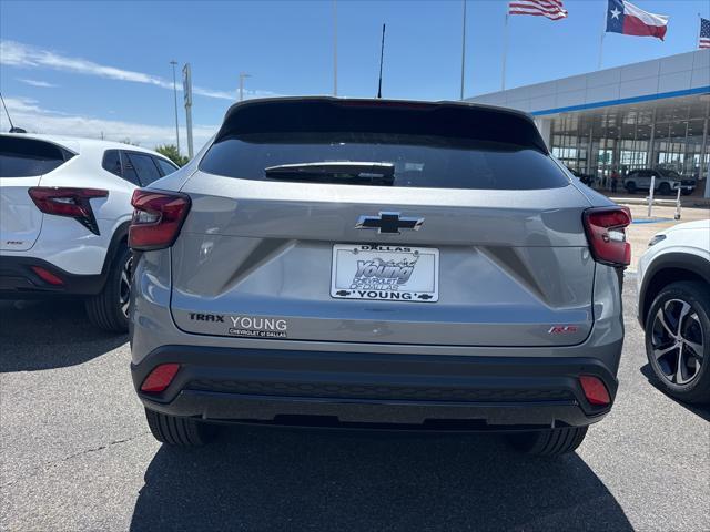 Photo of 2025 Sterling Gray Metallic Chevrolet Trax