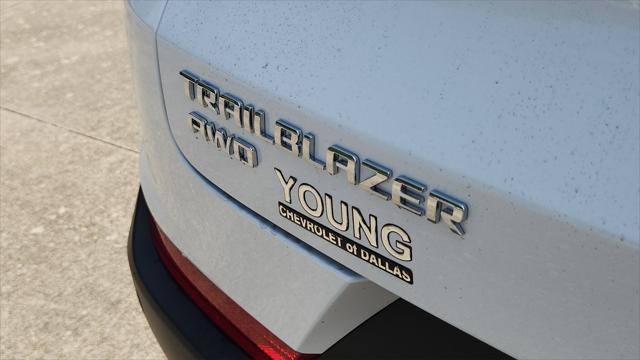 Photo of 2026 Summit White Chevrolet Trailblazer