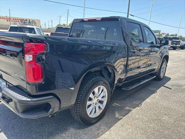 Photo of 2021 Black Chevrolet Silverado 1500