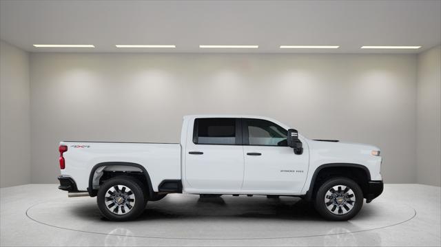 Photo of 2024 Summit White Chevrolet Silverado 2500