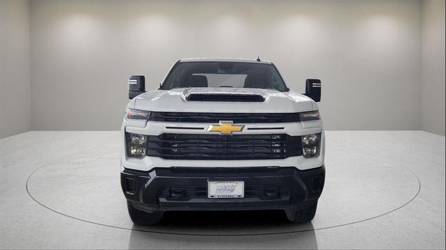 Photo of 2024 Summit White Chevrolet Silverado 2500
