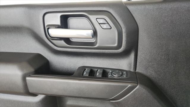 Photo of 2024 Summit White Chevrolet Silverado 2500