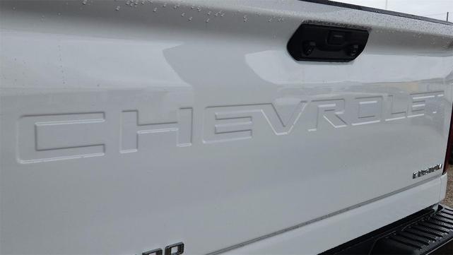 Photo of 2024 Summit White Chevrolet Silverado 2500