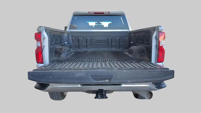 Photo of 2023 Silver Ice Metallic Chevrolet Silverado 2500