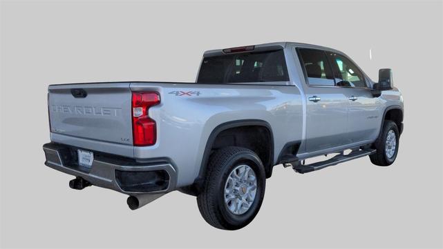 Photo of 2023 Silver Ice Metallic Chevrolet Silverado 2500