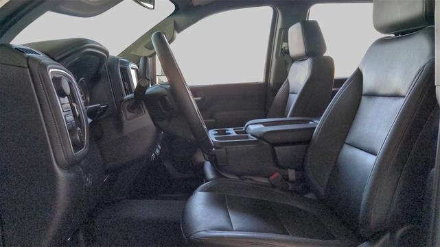 Photo of 2023 Silver Ice Metallic Chevrolet Silverado 2500