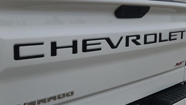 Photo of 2022 Summit White Chevrolet Silverado 1500