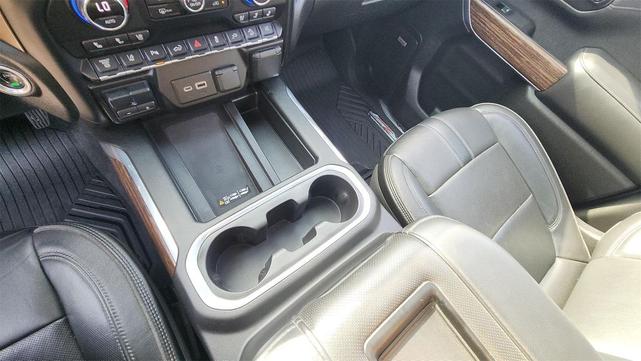 Photo of 2021 Northsky Blue Metallic Chevrolet Silverado 3500