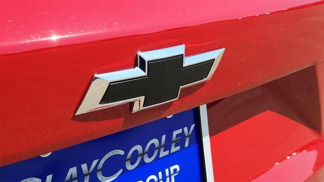 Photo of 2026 Apex Red Chevrolet Trax