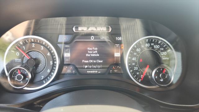 Photo of 2024 Diamond Black Crystal Pearlcoat RAM 1500