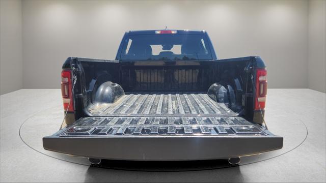 Photo of 2024 Diamond Black Crystal Pearlcoat RAM 1500