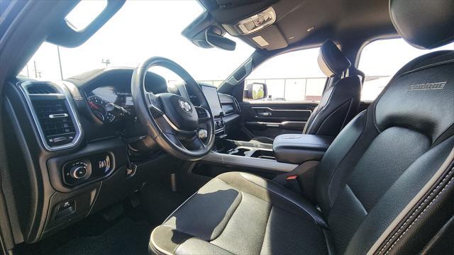 Photo of 2024 Diamond Black Crystal Pearlcoat RAM 1500