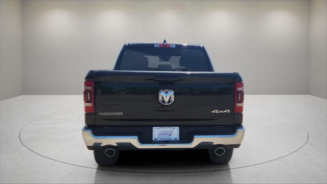 Photo of 2024 Diamond Black Crystal Pearlcoat RAM 1500
