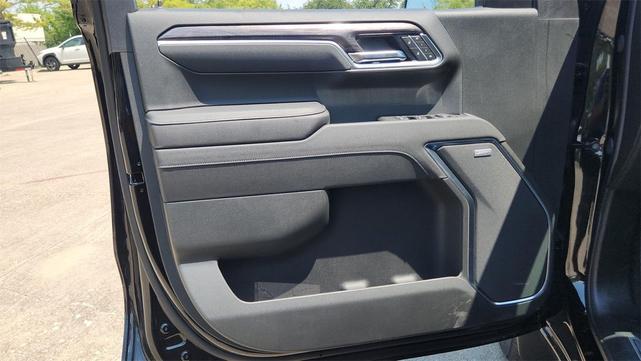Photo of 2025 Black Chevrolet Silverado 1500
