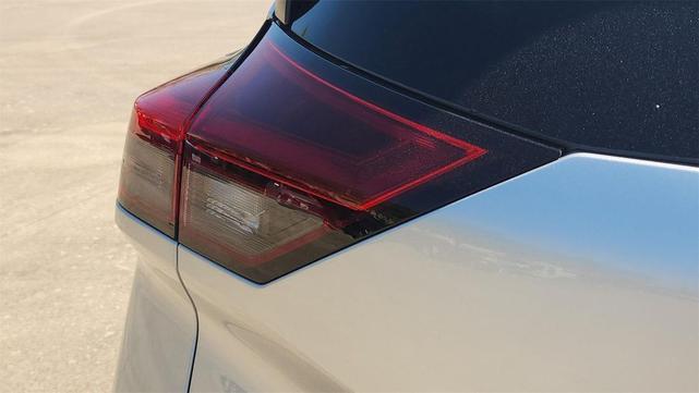 Photo of 2023 Brilliant Silver Metallic Nissan Rogue