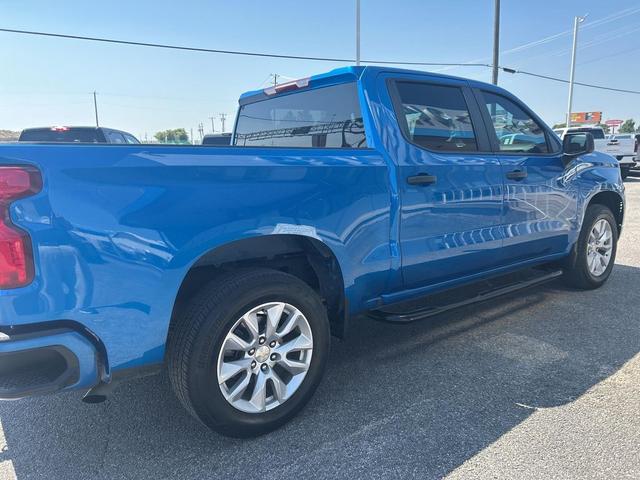 Photo of 2022 Glacier Blue Metallic Chevrolet Silverado 1500