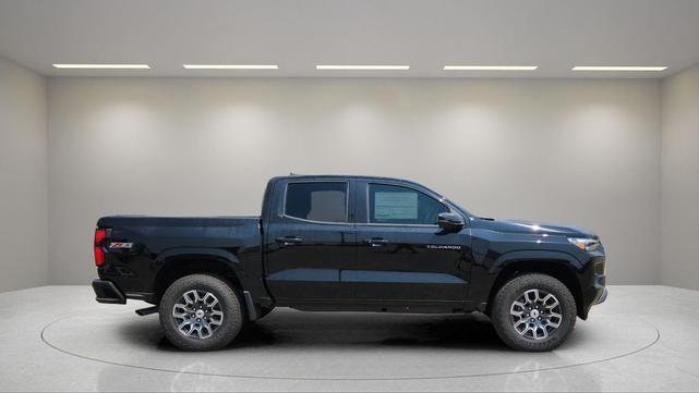 Photo of 2026 Black Chevrolet Colorado