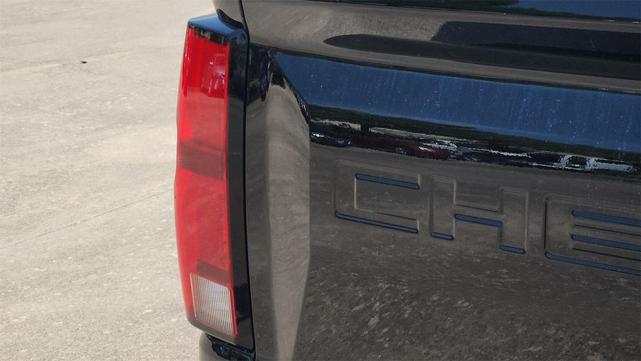 Photo of 2026 Black Chevrolet Colorado