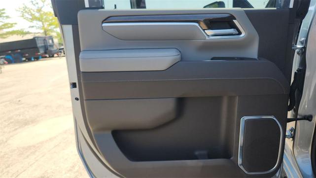 Photo of 2025 Sterling Gray Metallic Chevrolet Silverado 2500