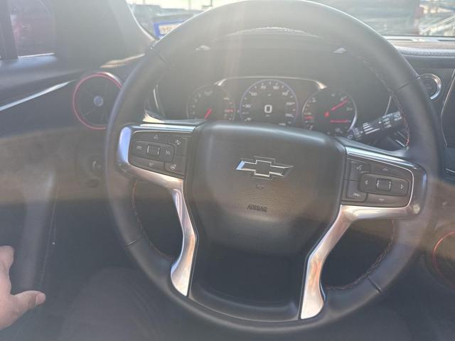 Photo of 2025 Black Chevrolet Blazer