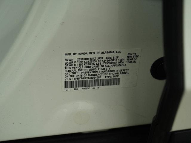 Photo of 2018 White Honda Pilot