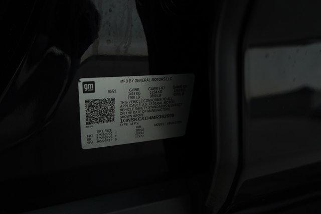Photo of 2021 Black Chevrolet Suburban