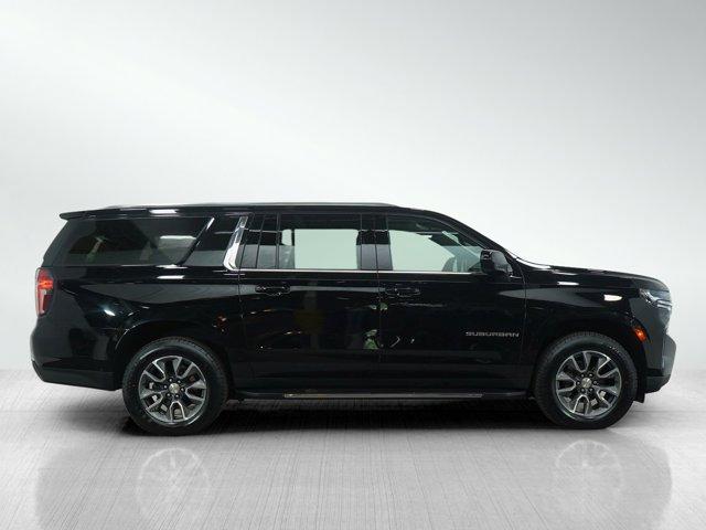 Photo of 2021 Black Chevrolet Suburban