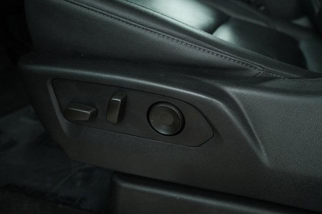 Photo of 2021 Black Chevrolet Suburban
