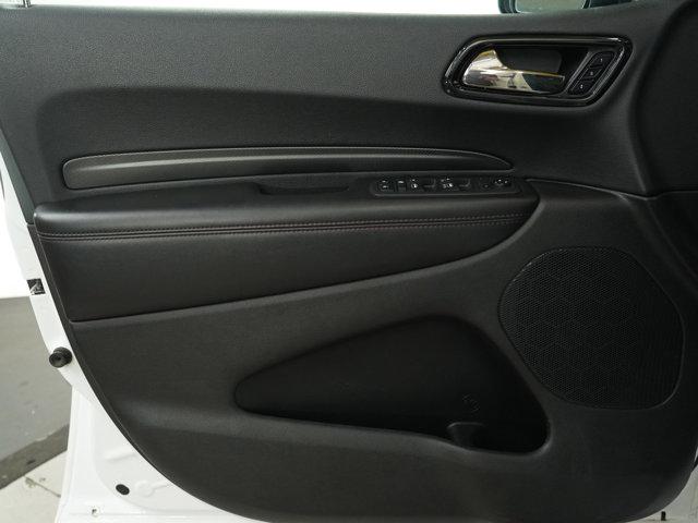 Photo of 2021 White Dodge Durango