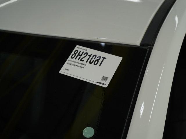 Photo of 2021 White Dodge Durango