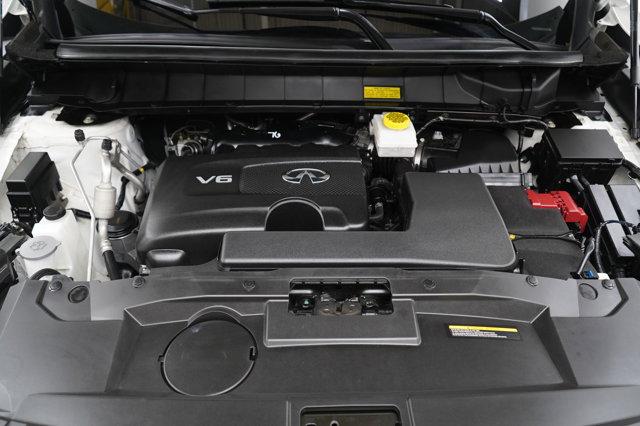 Photo of 2024 Majestic White INFINITI QX60