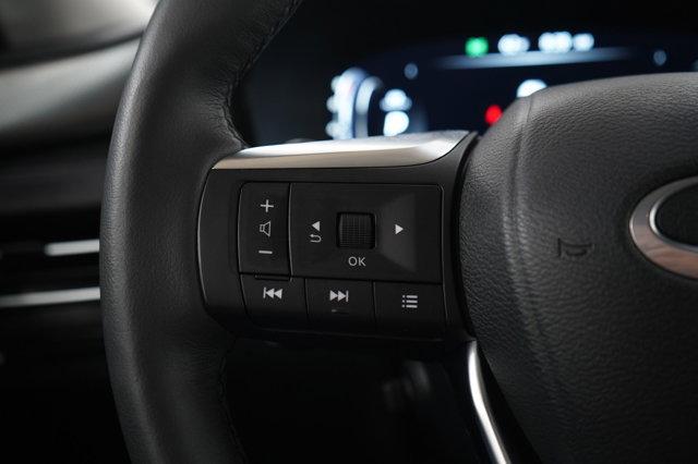 Photo of 2024 Majestic White INFINITI QX60