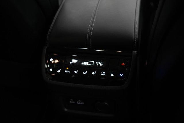 Photo of 2024 Majestic White INFINITI QX60