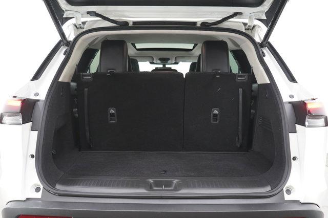Photo of 2024 Majestic White INFINITI QX60