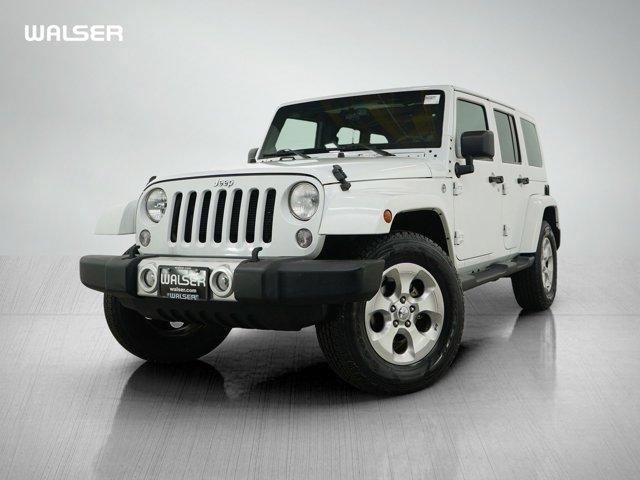 Photo of 2014 White Jeep Wrangler