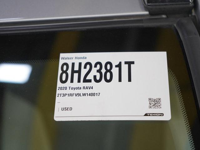 Photo of 2020 Silver Toyota RAV4