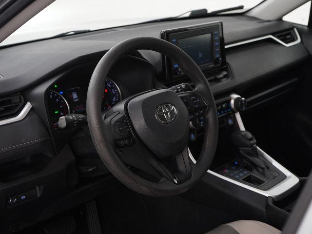 Photo of 2020 Silver Toyota RAV4
