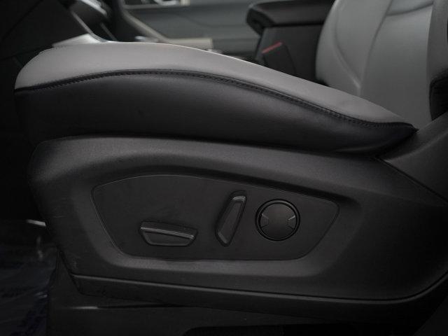 Photo of 2021 Blue Ford Explorer