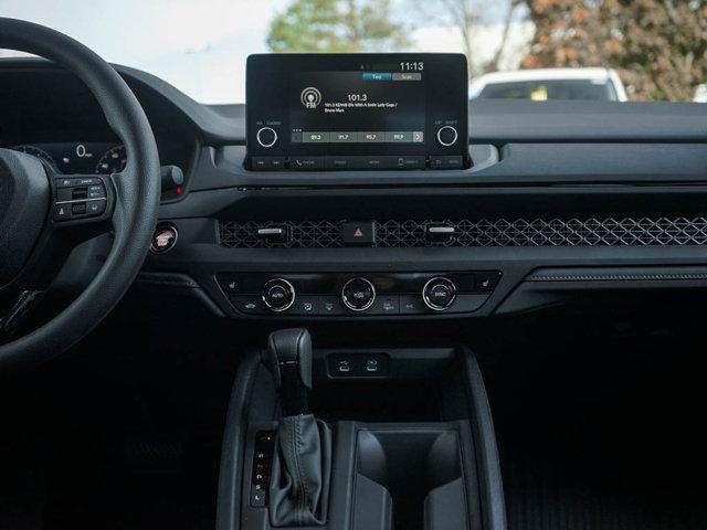 Photo of 2025 Crystal Black Pearl Honda Accord