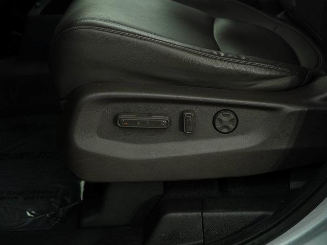 Photo of 2022 Silver Honda Odyssey