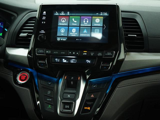 Photo of 2022 Silver Honda Odyssey
