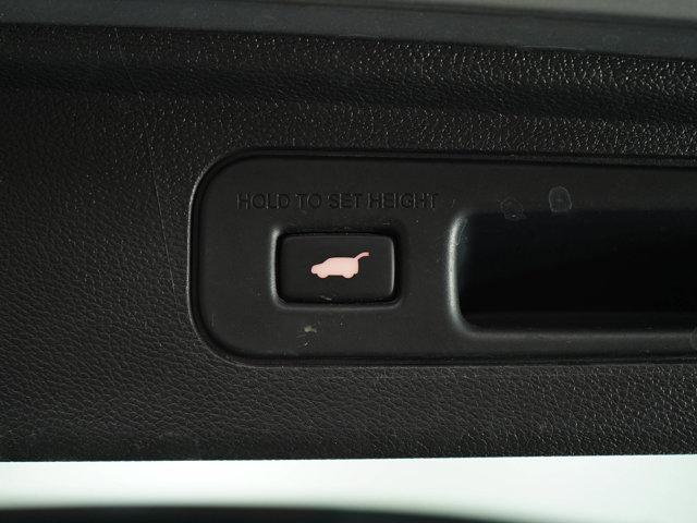 Photo of 2022 Silver Honda Odyssey
