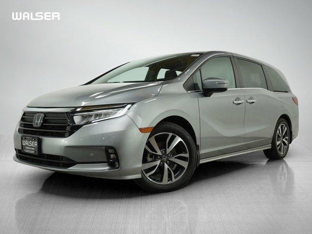 Photo of 2022 Silver Honda Odyssey